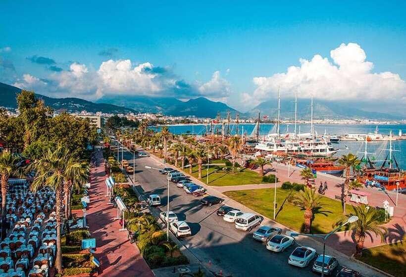 هتل Numa Port