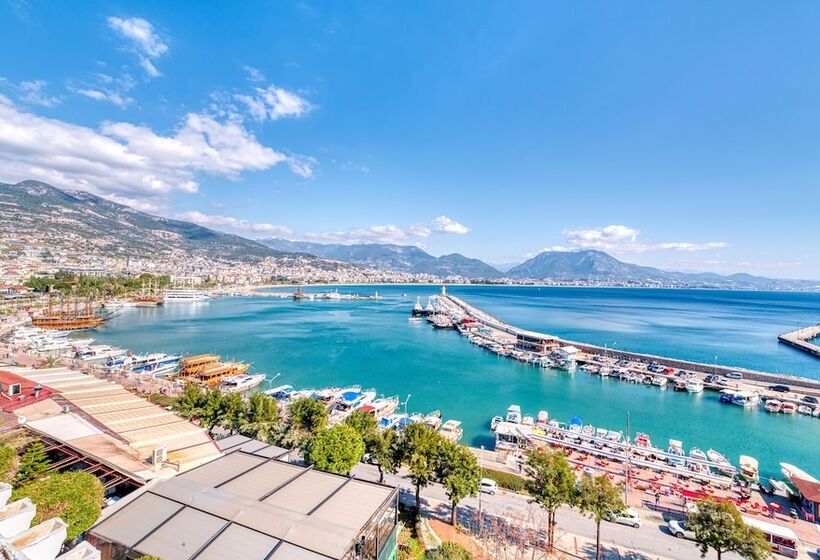 هتل Numa Port