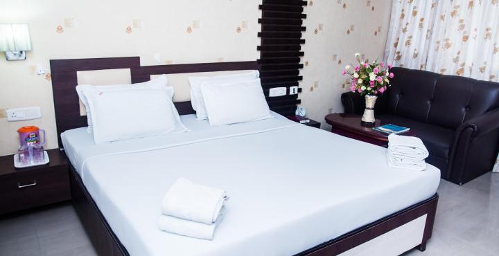 فندق Singaar International