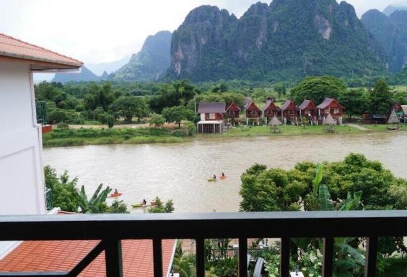 هتل Vansana Vang Vieng