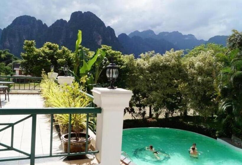 هتل Vansana Vang Vieng
