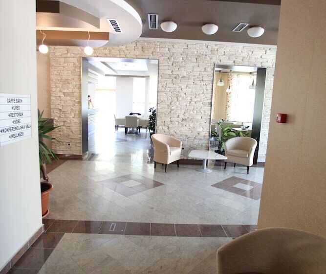 فندق Villa Lenije