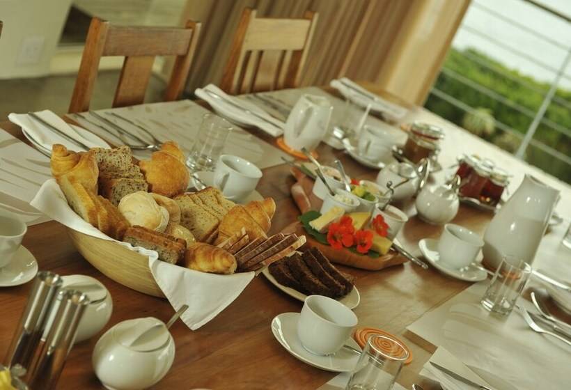 ホテル Whalesong Lodge