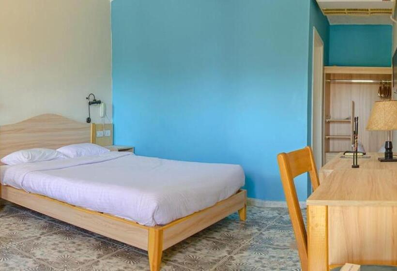 Mangrove Bay Resort