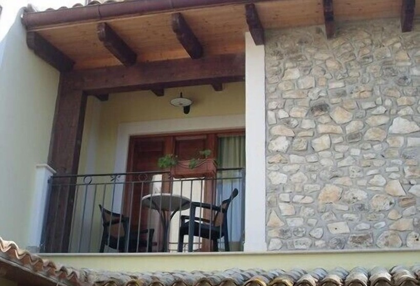 هتل Albergo Villa Vittoria