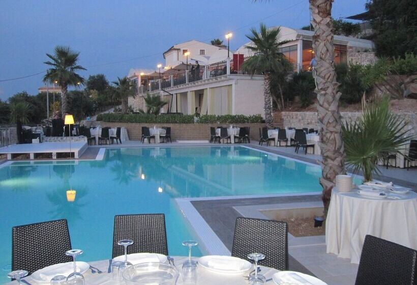 هتل Albergo Villa Vittoria