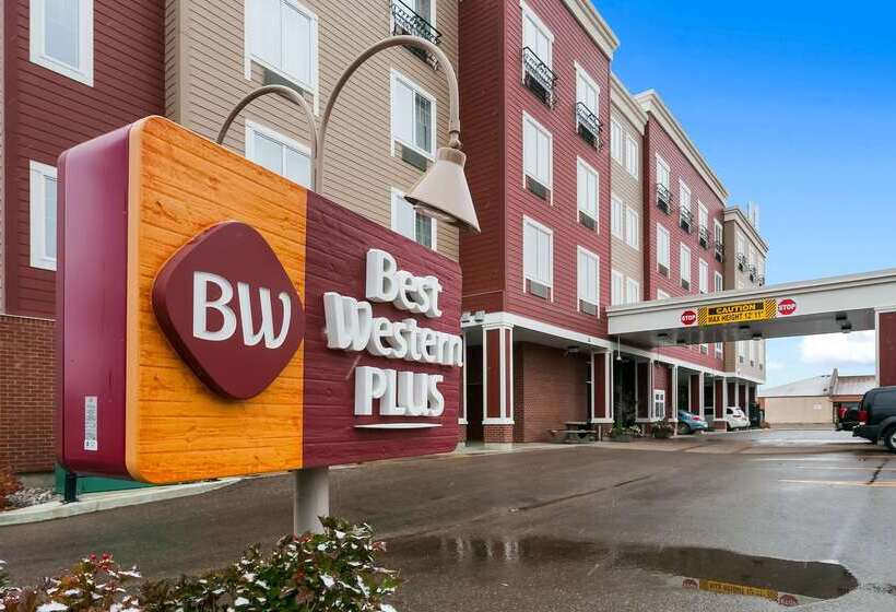 Отель Best Western Plus Chateau Inn Sylvan Lake