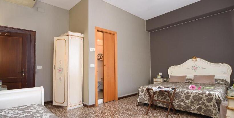 Fotos del hotel Casa Martini:  10