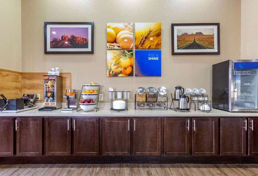 فندق Comfort Inn & Suites