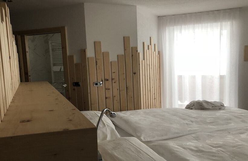 هتل Fedaia Joy B&b