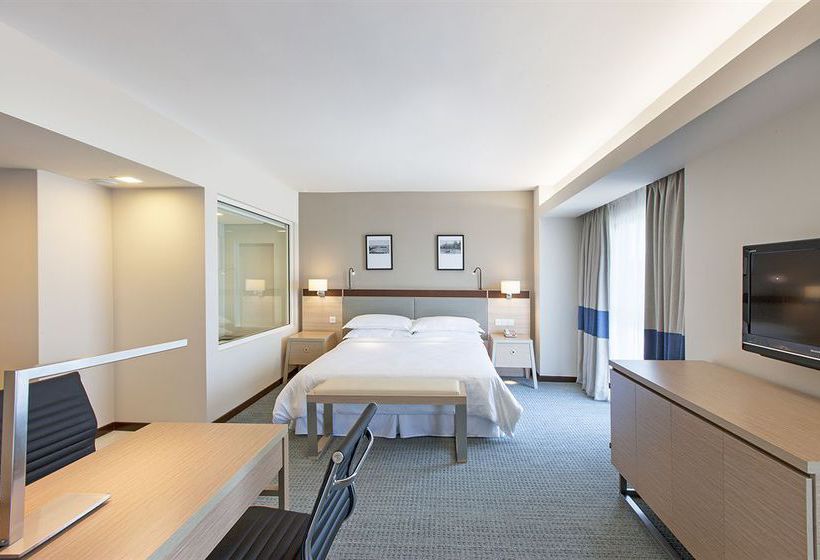 هتل Four Points By Sheraton Sandakan