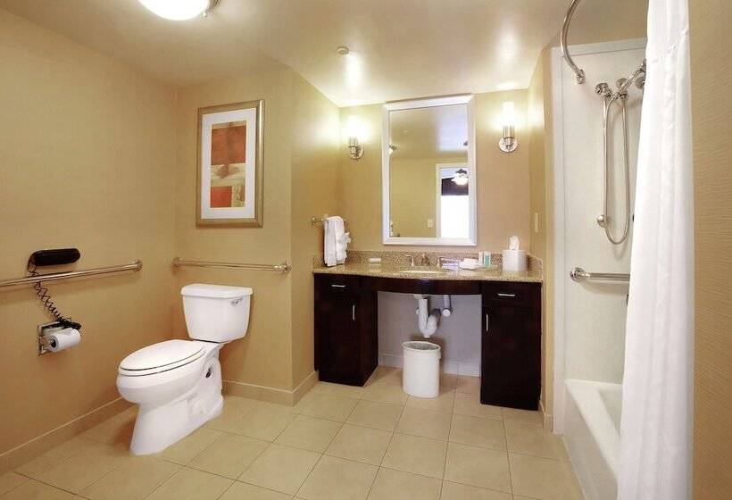 هتل Homewood Suites By Hilton Bel Air