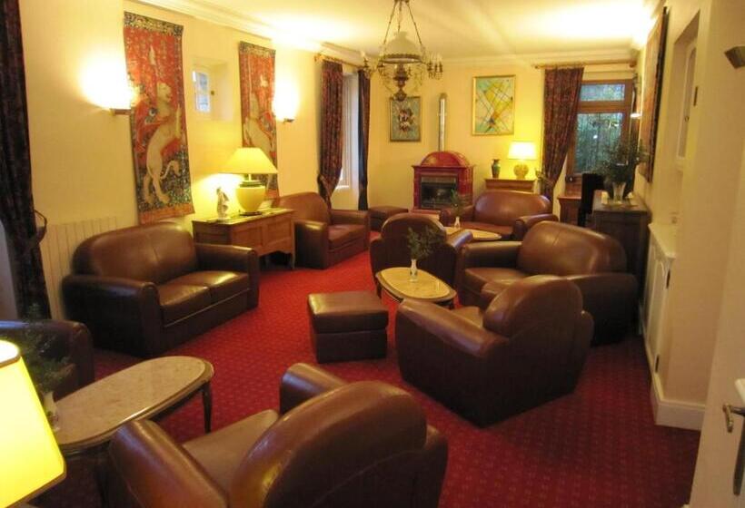هتل Hostellerie De La Bouriane