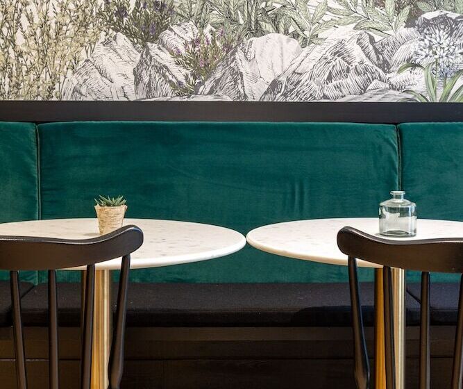 هتل Hôtel Bristol Union Intra Muros