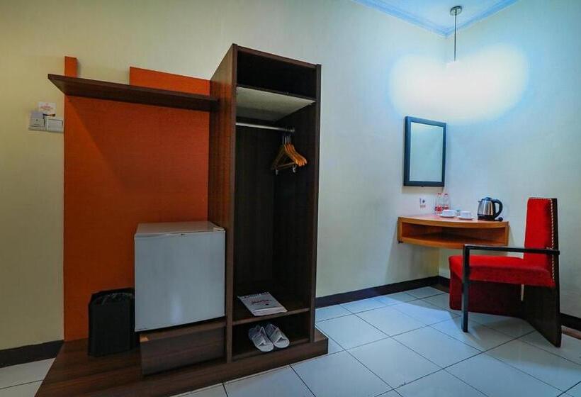 هتل Marlin Pekalongan