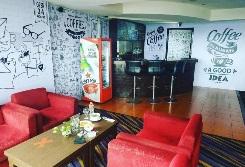 هتل Marlin Pekalongan