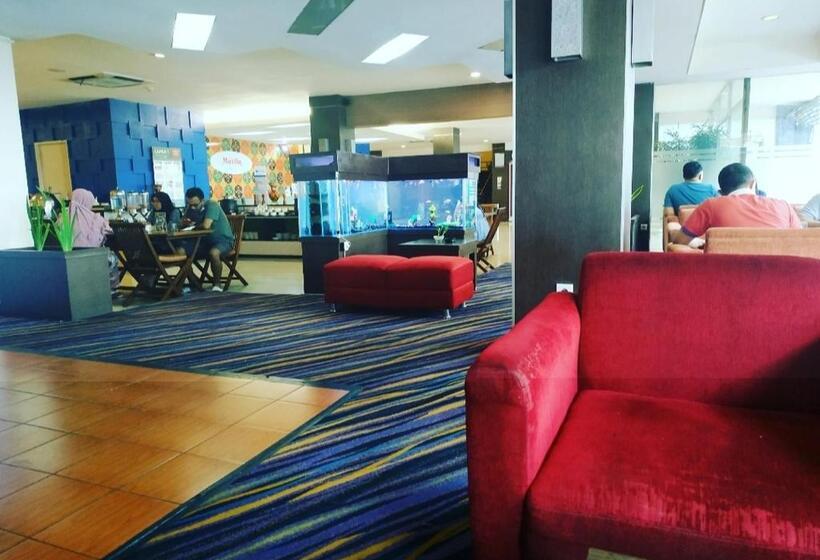 هتل Marlin Pekalongan