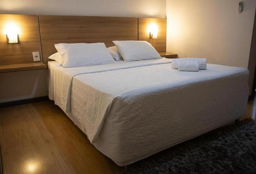 בית מלון כפרי Maximus Business