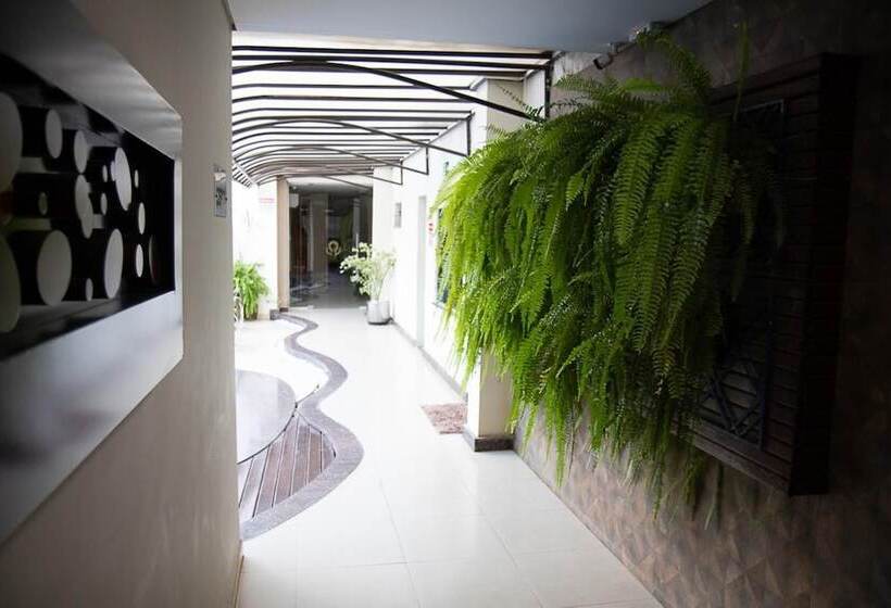 בית מלון כפרי Maximus Business