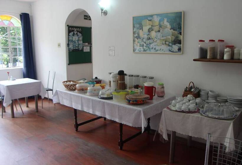 ホテル Pousada Villa Real