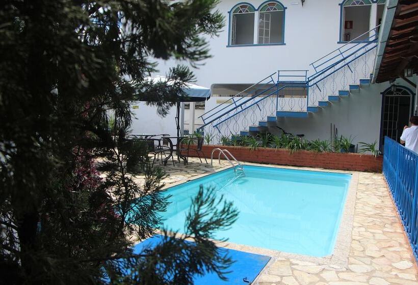 ホテル Pousada Villa Real