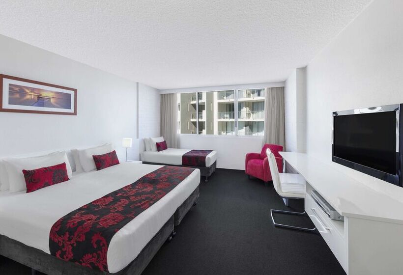 فندق Ramada By Wyndham Marcoola Beach