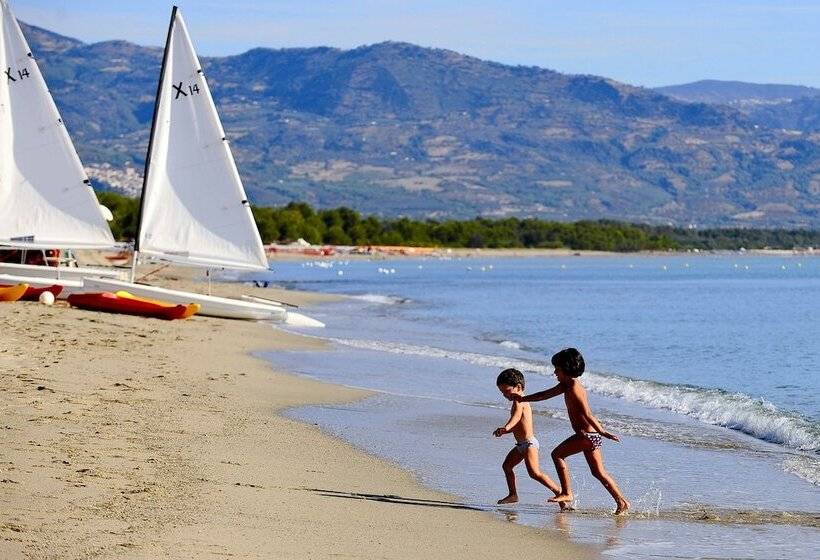 هتل Sibari Green Resort