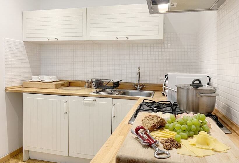 Fotos del hotel Small Luxury Palace Residence:  37