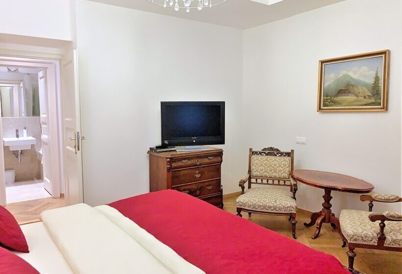 Fotos del hotel Small Luxury Palace Residence:  14