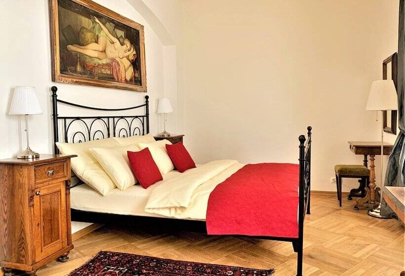 Fotos del hotel Small Luxury Palace Residence:  3