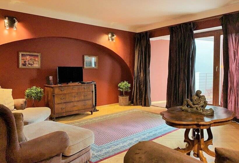 Fotos del hotel Small Luxury Palace Residence:  21