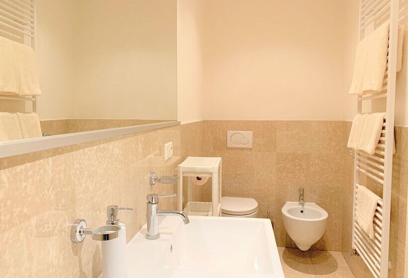 Fotos del hotel Small Luxury Palace Residence:  15