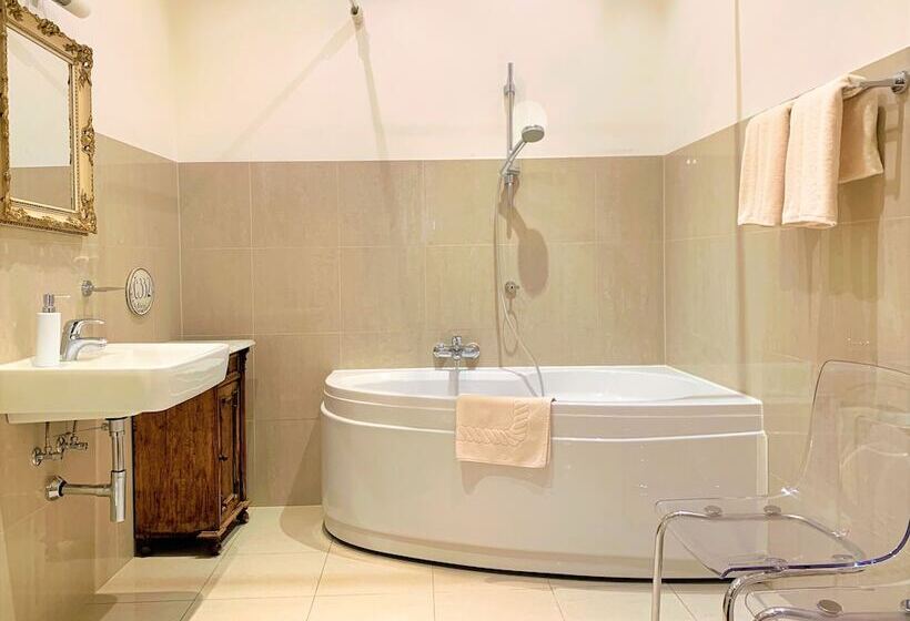 Fotos del hotel Small Luxury Palace Residence:  23