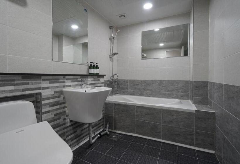 هتل Stay Pohang
