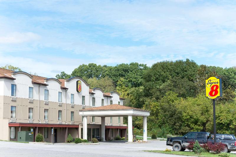 בית מלון כפרי Super 8 By Wyndham Beaver Falls