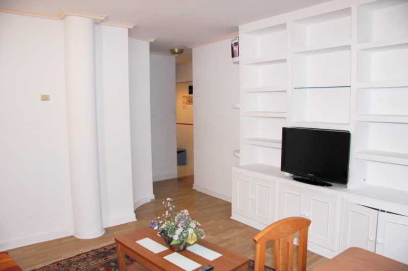 Apartamentos Madrid 3000