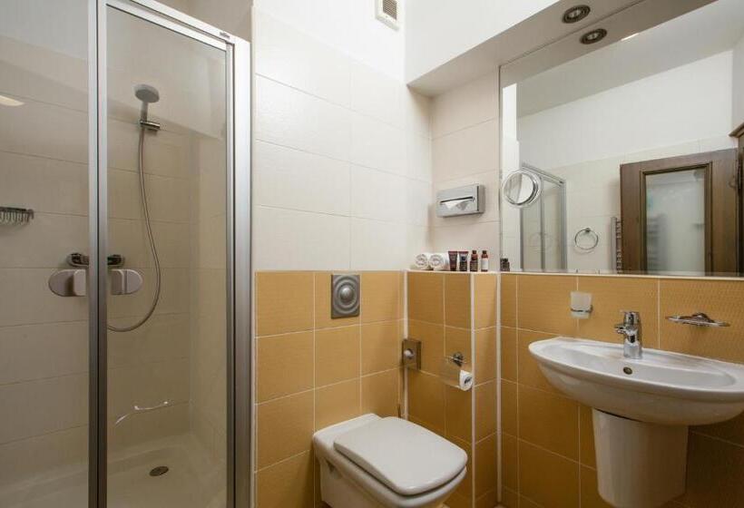 Fotos del hotel Orea Place Charles Bridge:  18