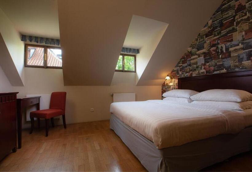 Fotos del hotel Orea Place Charles Bridge:  32