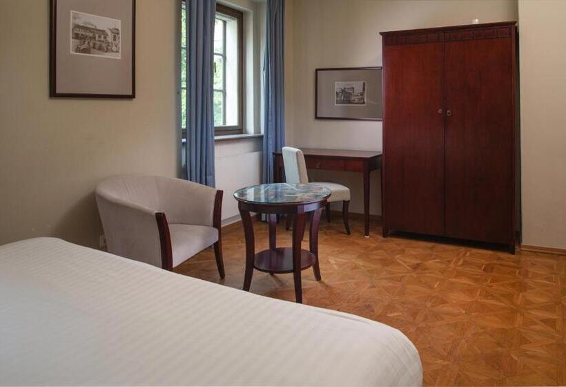 Fotos del hotel Orea Place Charles Bridge:  27