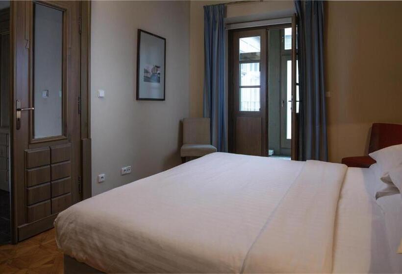 Fotos del hotel Orea Place Charles Bridge:  11