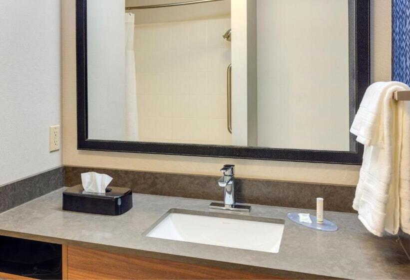 Fairfield Inn & Suites By Marriott Edmond