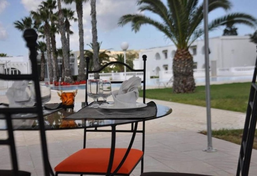 هتل Residence Ain Meriem