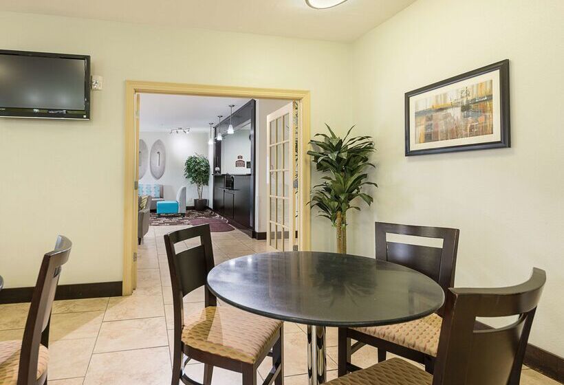 בית מלון כפרי Best Western Plus Deridder Inn & Suites