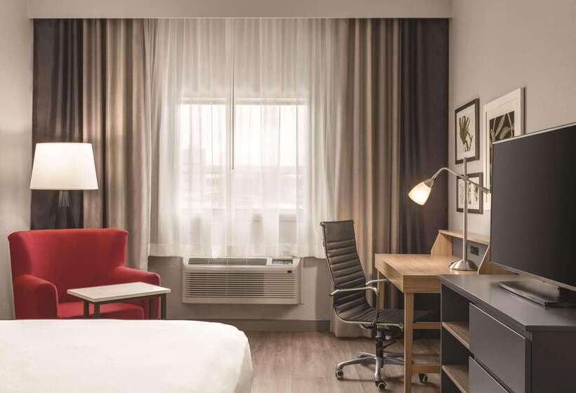 هتل Country Inn & Suites By Radisson, Byram Jackson South, Ms