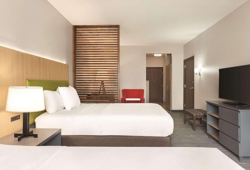 هتل Country Inn & Suites By Radisson, Byram Jackson South, Ms