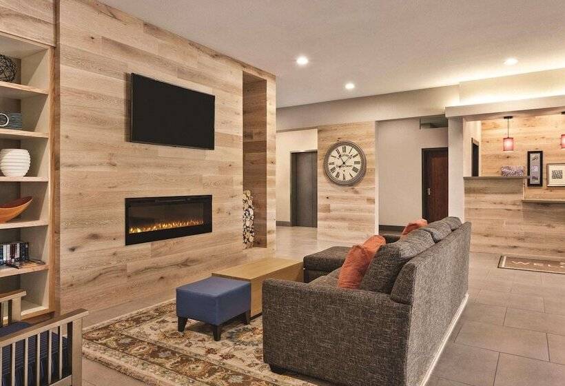 هتل Country Inn & Suites By Radisson, Byram Jackson South, Ms