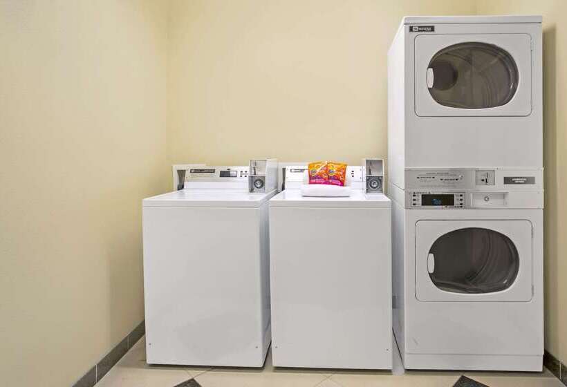 فندق Days Inn By Wyndham Brigham City