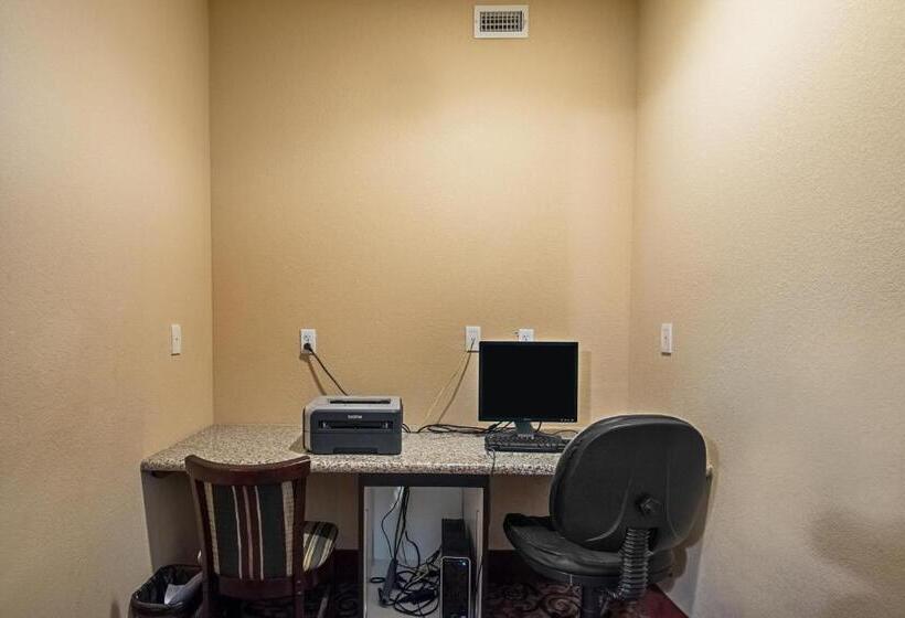 هتل Days Inn By Wyndham Copperas Cove