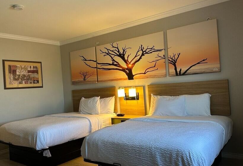 هتل Days Inn By Wyndham Copperas Cove