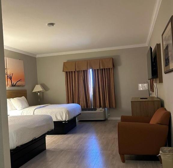 هتل Days Inn By Wyndham Copperas Cove